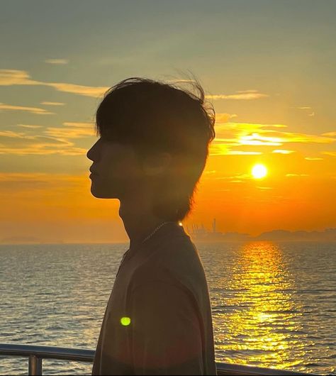 Minghao Sunset, The8 Seventeen, Seventeen Instagram, Seventeen The8, Dream Boy, Instagram Update, Seventeen, Let It Be, Instagram