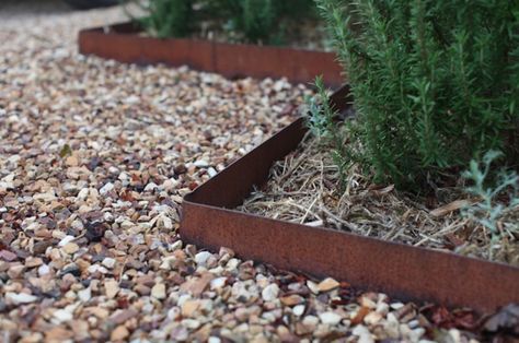 Metal Landscape Edging, Metal Garden Edging, Steel Garden Edging, Garden Border Edging, Steel Edging, Landscape Borders, Metal Edging, Landscape Edging, Lawn And Landscape