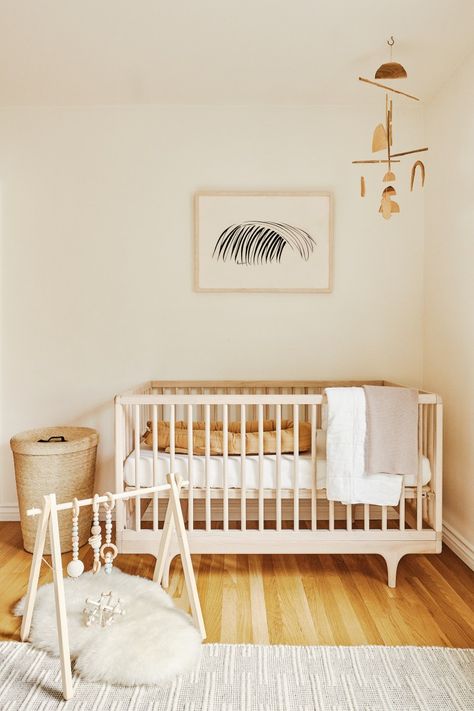 Sweet Nursery, Daughter Bedroom, Baby Sleep Problems, Nursery Inspo, California Cool, Gender Neutral Nursery, Nursery Inspiration, Baby's Room, Boho Living Room