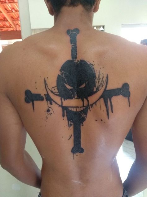 Ace Back Tattoo One Piece, Ace Tattoo One Piece, Luffy Tattoo, Star Tattoos For Men, Tatoo 3d, Ace Tattoo, Line Tattoo Ideas, Z Tattoo, Mark Tattoo