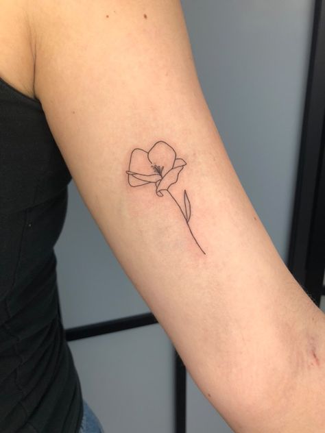 Line Work Poppy Tattoo, Poppy Linework Tattoo, Poppy Flower Wrist Tattoo, One Line Poppy Tattoo, Minimal Poppy Tattoo, Single Poppy Tattoo, Abstract Poppy Tattoo, Poppy Outline Tattoo, Poppy Flower Tattoo Black And White