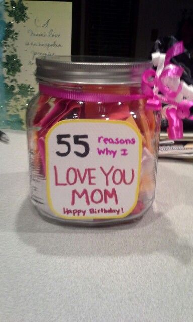 55 reasons why I love you mom.  Put this together today for mom's birthday day.  She loved it!  :) Cute Creative Mothers Day Gifts, Mothers Day Gift Ideas From Teens, What To Get Your Mom For Her Birthday Cute Ideas, Mothers Day Gifts Homemade Ideas, Cricut Birthday Gift Ideas For Mom, Art For Mom From Daughter, What To Get For Your Mom For Her Birthday, Mother Day Gift Ideas Homemade, Birthday Present Idea For Mom