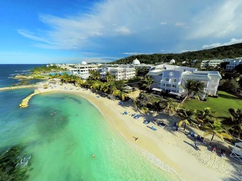 Grand Palladium Jamaica Resort & Spa All Inclusive Riu Palace Riviera Maya, Jamaica Montego Bay, Cheapest All Inclusive Resorts, Grand Palladium Jamaica, Jamaica Honeymoon, Jamaica Hotels, Lady Hamilton, Jamaica Resorts, Best All Inclusive Resorts