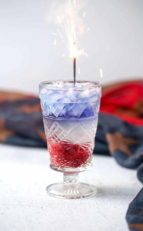 Red White and Blue Cocktail for 4th of July 'The 1776' - Fresh Flavorful Red White Blue Cocktails, Pea Flower Cocktail, Butterfly Pea Flower Cocktail, Red White Blue Cocktail, Red White And Blue Cocktails, Fourth Of July Cocktails, Patriotic Drinks, Empress 1908 Gin, Patriotic Cocktails