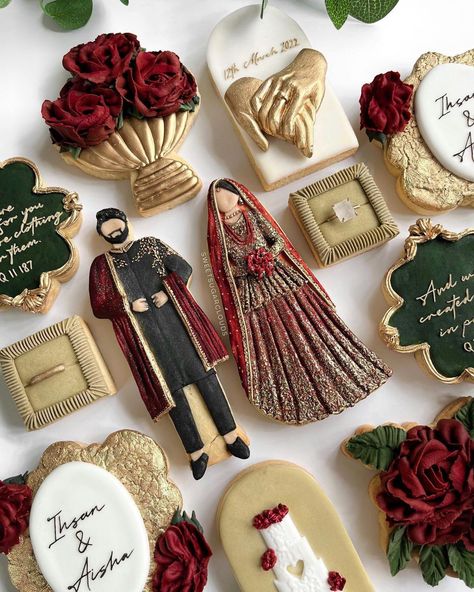 Lehnga Style, Islamic Bride, Wedding Cookie Ideas, Sangeet Ideas, Sugar Cookie Business, Wedding Sugar Cookies, Indian Bridal Look, Bride And Groom Cartoon, Wedding Food Menu