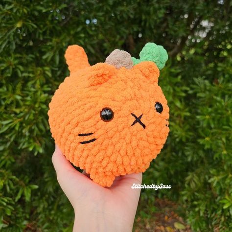 Crochet Pumpkin Pie, Cat Halloween Pumpkin, Pumpkin Amigurumi, Loaf Cat, Autumn Crochet, Pumpkin Loaf, Pumpkin Cat, Cat Crochet, Crochet Eyes