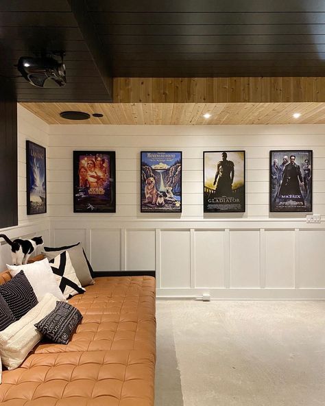 Movie Office Interior, Basement Movie Poster Decor, Home Theater Posters, Movie Posters Basement, Small Basement Movie Room Ideas, Movie Room Poster Ideas, Small Basement Movie Room, Basement Movie Theatre, Movie Basement Ideas