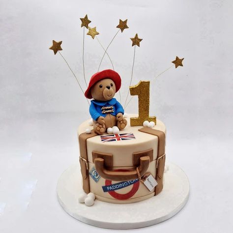 Paddington bear, first birthday Paddington Bear 1st Birthday Cake, Paddington First Birthday, Paddington Theme Party, Paddington Bear First Birthday, Bear First Birthday Cake, Paddington Bear Cake, Paddington Birthday, Paddington Party, Paddington Bear Party