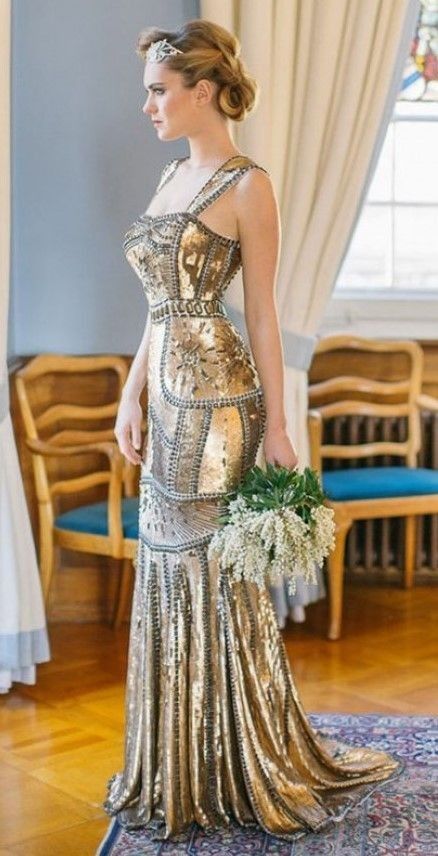 Dresses Country, Era Victoria, Detail Couture, Dress Sparkle, Goddess Gown, Basic Fashion, Easy Fashion, Gaun Fashion, Sophisticated Bride