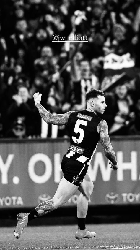 Jamie Elliott, Collingwood Football Club, Vs Models, Football Club, Rugby, Football, Black And White, Celebrities, Quick Saves