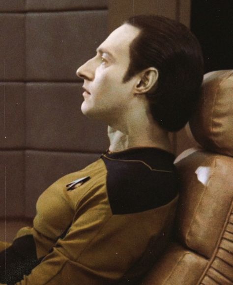 Lt. Commander Data side profile appreciation post. -Star Trek: The Next Generation. Star Trek Data, Star Trek Generations, James T Kirk, Star Trek Characters, Face Reference, Appreciation Post, Side Profile, Reference Images, The Next Generation