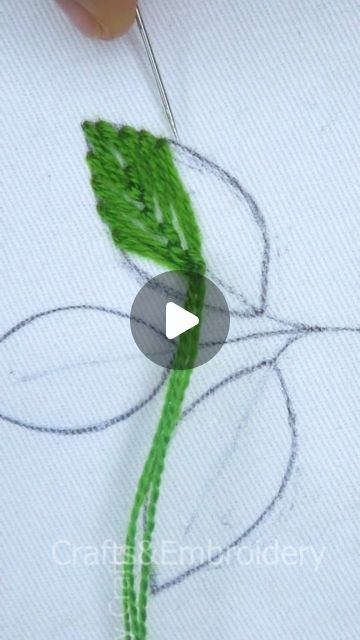 Crafts & Embroidery on Instagram: "Very easy leaf embroidery tutorial!  #viralreels #fbreels #viralreelsfb #reelsvideo #reelsfb #fypシ゚ #stitch #fb #satisfying #reels #embroidery #everyone #stitch #trendingreels #trending #content #useful #diy #cute #easy #leaf" Easy Leaf Embroidery, Leaf Embroidery Tutorial, Trending Embroidery, Tutorial Embroidery, Leaves Embroidery, Diy Instagram, Embroidery Lessons, Diy Embroidery Kit, Chain Stitch Embroidery