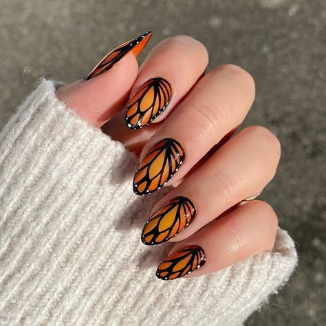 34 Fresh Butterfly Nail Designs You'll Love Monarch Butterfly Nails Acrylics, Monarch Butterfly Nail Art, Butterfly Wings Nails, Orange Butterfly Nails, Monarch Nails, Monarch Butterfly Nails, Butterfly Wing Nails, Butterfly Nail Designs, Nail Designs Ideas