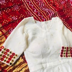 Party Wear Saree Blouse, Mirror Work Kurti Design, Party Wear Long Gowns, Saree Bluse, Ethnic Saree, Long Blouse Designs, Kids Blouse Designs, Wedding Party Wear, Blouse Design Images