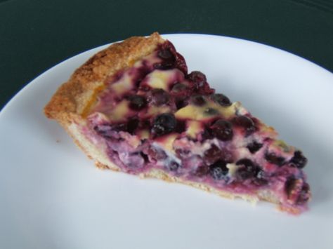 Posted for Zaar World Tour. This pie is a bit tangy...especially if your blueberries are not too sweet! You may want to consider adding a little more sugar to the filling if you like a sweeter pie. Granola Crust, Yogurt Pie, Star Gaze, Blueberry Yogurt, Pie Easy, Fruity Treats, Custard Pie, Blueberry Pie, Sweet Pie