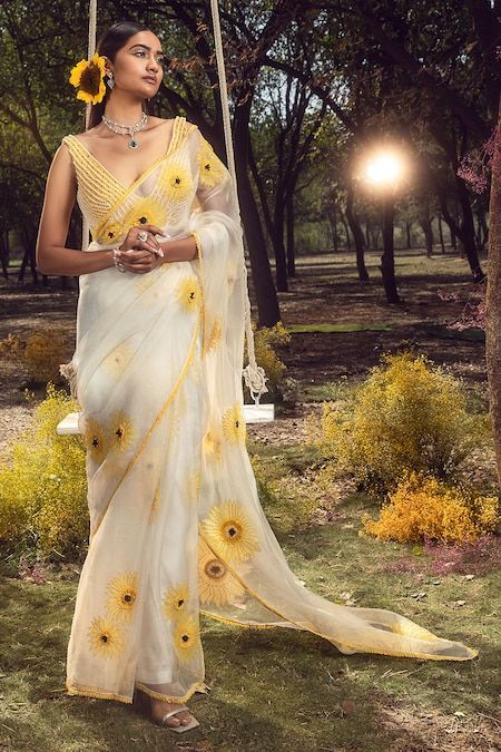 Buy Off White Saree Organza Embroidery Pearl Sunflower Applique Set For Women by Nitika Gujral Online at Aza Fashions. Sunflower Saree, White Organza Saree, Applique Saree, Pearl Saree, Sunflower Applique, Blouse Organza, Phulkari Saree, Painted Saree, Paint Shirt