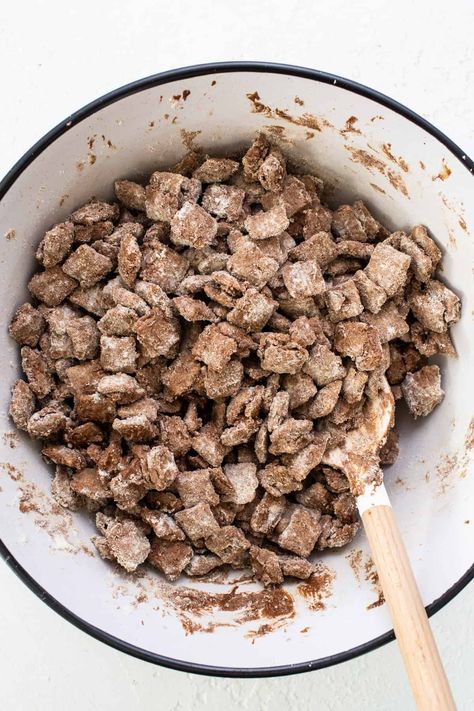 Protein Puppy Chow - Fit Foodie Finds Protein Popcorn, Protein Puppy Chow, Macro Snacks, Puppy Chow Recipe, Chow Recipe, Fit Foodie Finds, Puppy Chow Recipes, High Protein Desserts, Protein Treats