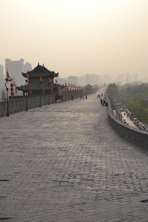 China Scenery, Asian City, Building References, China Photography, Xian China, Hydrangea Landscaping, Acnh Inspiration, Asia City, Landscape City