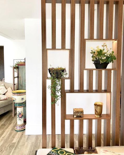 Wall Partition Design, Wall Partition, Diy Furniture For Small Spaces, Home Decor Ideas Living Room, Living Room Partition, Living Room Partition Design, Room Partition Designs, Home Decoration Ideas, 아파트 인테리어