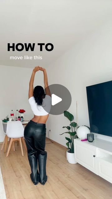 Kaji on Instagram: "How to move your hips like this 👀 eaaassyyyy, let‘s go 💃🏽🫶🏽

#dance #dancetutorial #dancehall #germany #tanztutorial #tanzen #deutschland #hiphop #dancereels #dancetips #howto" How To Dance With Your Hips, How To Move Your Hips, How To Move Your Hips Dance, Hip Dance, Lets Move, Dance Like This, Salsa Dancing, Dance With You, Dance Lessons