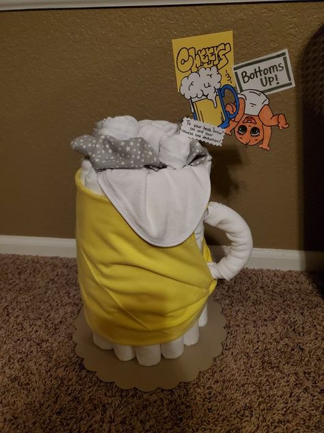 My beer mug diaper cake...since there were no good examples on pinterest, thought I'd share my example. Diapers And Beer Party Ideas, Diaper Party Gift Ideas, Diaper Decorating Ideas, Diaper Party Decorations, Beer Decorations, Diaper Party, Bottle Cake, Diaper Cake Boy