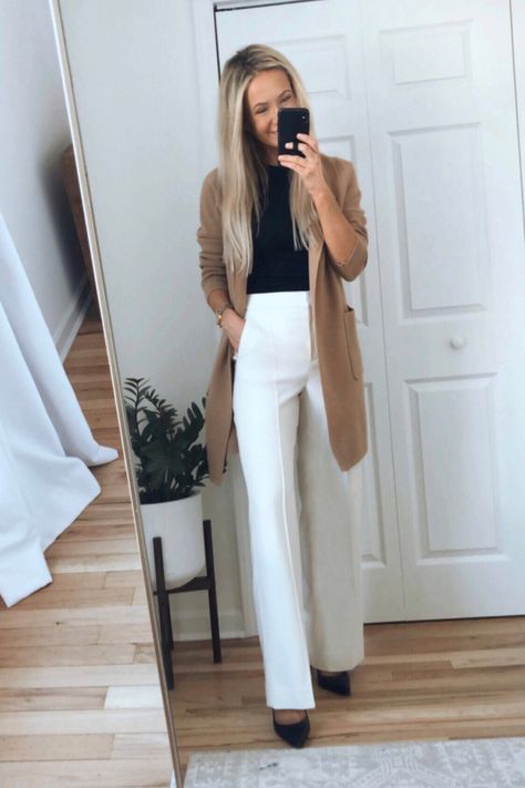 Work Outfits Women Attorney, Realtor Winter Outfits, Realtor Outfits For Women Fall, Fall And Winter Work Outfits For Women, Sharp Casual Outfits Women, Winter Office Outfit Business, Trendy Business Casual Outfits For Women Work, Fall Work Outfits For Women 2022, Cute Work Outfits Business Casual