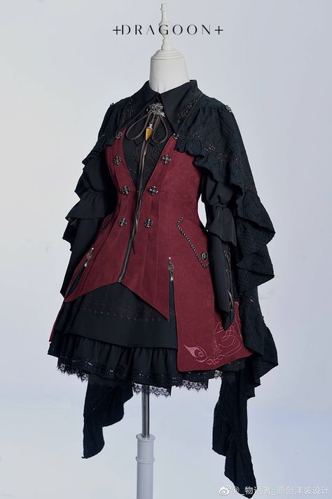 Royal Vampire Aesthetic Outfit, Red Ouji Fashion, Vampire Theme Outfit, Vampire Aesthetic Clothes, Vampire Core Outfits, Vampirecore Outfits, Vampire Outfit Aesthetic, Vampire Outfit, Victorian Shirt