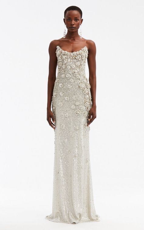 Strapless Crystal-Embellished Gown By Oscar De La Renta | Moda Operandi Oscar Gowns, Paris Trip, Fashion Gowns, Embellished Gown, Gala Dresses, Silver Lining, Glam Dresses, Wedding Dresses Simple, 2016 Fashion