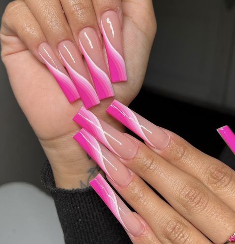 Fancy Nails Designs, Stylish Nails Designs, Colored Acrylic Nails, Stiletto Nails Designs, Cute Acrylic Nail Designs, Glow Nails, French Nail Designs, Unique Acrylic Nails, Bling Acrylic Nails