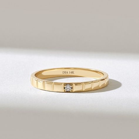 Minimalist Diamond Wedding Band 14k 18k 10k Solid Gold - Etsy Small Ring Design Gold, Minimal Engagement Ring And Wedding Band, Gold Ring With Small Diamond, Gold Band With Small Diamond, Small Diamond Wedding Band, Dainty Gold Rings With Diamonds, Minimalist 14k Gold Band, Gold Bands For Women, Gold Band Rings Women