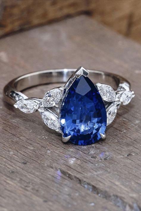 Sapphire Wedding Ring Set, Art Deco Sapphire Ring, Custom Made Engagement Rings, Wedding Studs, Sapphire Wedding Rings, Pear Shaped Engagement Rings, Diamond Wedding Sets, Gorgeous Engagement Ring, Sapphire Engagement Ring Blue