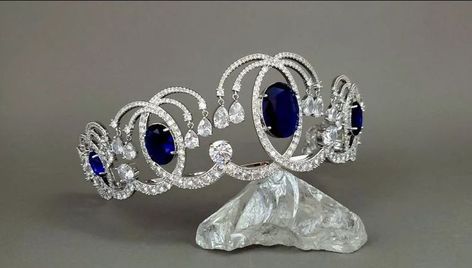 Sapphire Tiara. Sapphire Wave Tiara, Blue And Silver Crown, Kokoshnik Tiara, Sapphire Tiara, Tiara Blue, Blue Tiara, Royal Diamond, Crown Art, Tiaras Jewellery