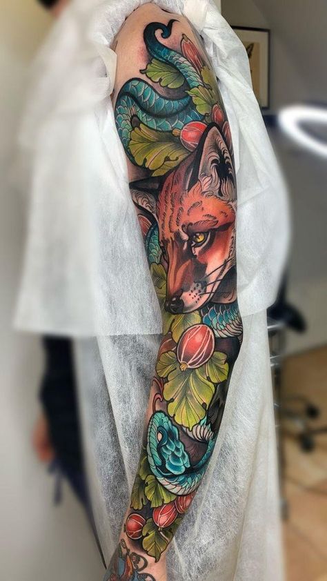 Neo Traditional Sleeve Design, Traditional Tattoo Arm, Neotraditional Tattoo, Colored Tattoo Design, Mangas Tattoo, Manga Tattoo, R Tattoo, Full Body Tattoo, Traditional Tattoo Sleeve