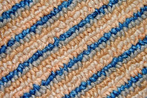 What Is the Difference Between Rug Hooking & Locker Hooking? | eHow Locker Rugs, Reuse Old Clothes, Weaving Rugs, Homemade Rugs, Hook Rugs, Hook Crochet, Locker Hooking, Crochet Rugs, Rug Loom