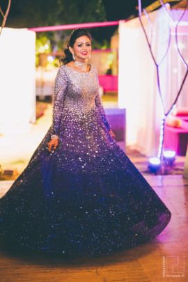 Reception Gowns Indian Bridal Latest, Sangeet Gown, Fashion Frocks, Engagement Dress For Bride, Bride Reception Dresses, Bridal Gown Inspiration, Marriage Function, Engagement Gowns, Indian Wedding Gowns