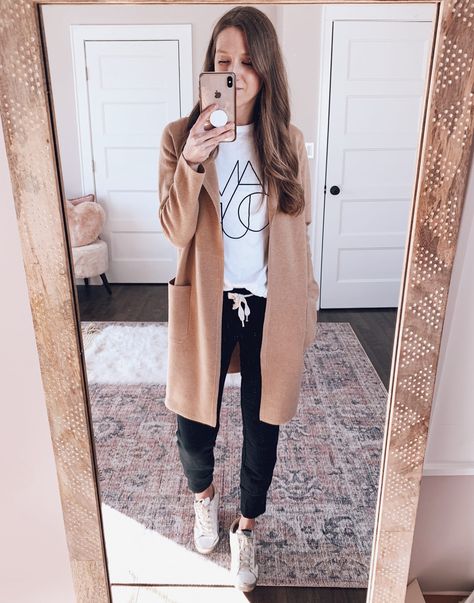 Jcrew Juliette Sweater Blazer Outfit, Sweater Blazer Outfit, Coatigan Outfit, Jcrew Sweater Blazer, Sweater Jacket Outfits, Neutral Spring Outfit, Super Casual Outfits, Long Sweater Jacket, Work Wear Outfits