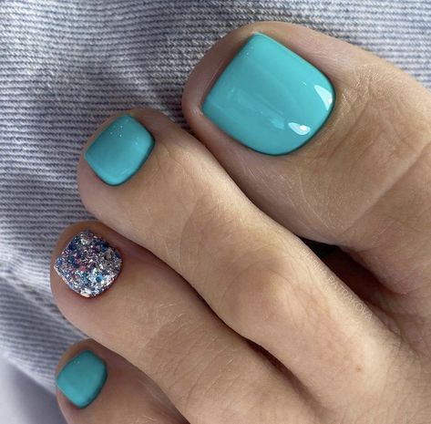 Colorful Toenail Designs, Pedicure Ideas Turquoise, Turquoise Nail Art Designs, Turquoise Toe Nails Designs, Tiffany Blue Pedicure, Toes French Tip Designs, Blue Toe Nails Ideas, Summer Pedicure Designs Toenails Beach Nails, Turquoise Toenails