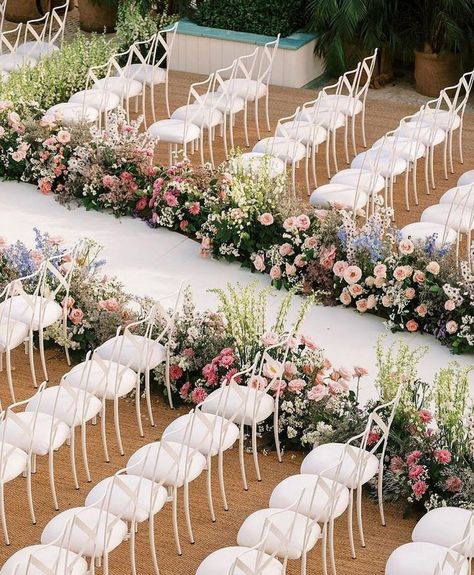 Wedding Aisle Decorations Outdoor, Chuppah Ideas, Floral Aisle, Wedding Walkway, Wedding Aisles, Wedding Aisle Outdoor, Aisle Decorations, Wedding Isles, Diy Wedding Table