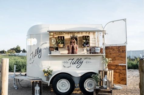 15 Mobile Bars Perfect for your Rocky Mountain Wedding | Wedding Planning Horsebox Bar, Mobile Bar Cart, Coffee Food Truck, Bar Mobile, Mobile Coffee Shop, Coffee Trailer, Coffee Van, Travel Bar, Food Truck Business