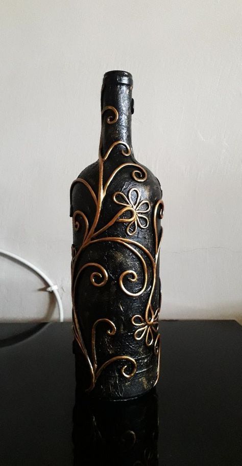 #art_glass_augustine #objets_art_glass_octopus #art_glass_studio #objets_art_glass_cat #glass_art_etsy #glass_art_exhibition #glass_art_equipment#glass_art_easel #glass_art Vintage Wine Glass, Large Wine Glass, Glass Art Pictures, Glass Bottle Diy, Wine Wall Art, Diy Glass Bottle Crafts, Wine Glass Art, Wine Bottle Art, Glass Bottles Art