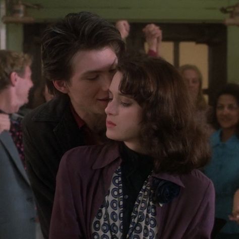 Christian Slater 80s, Veronica Sawyer Icon, Young Winona Ryder, Veronica And Jd, Jason Dean, Heathers Movie, Veronica Sawyer, Christian Slater, Winona Ryder