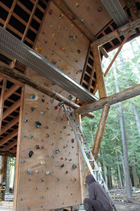 Barn rock climbing wall Barn Gym, Diy Climbing Wall, Tree House Drawing, Rock Climbing Walls, Home Climbing Wall, Indoor Climbing Wall, Bouldering Wall, Post And Beam Barn, Indoor Rock Climbing