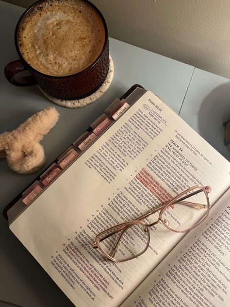 Bible, Jesus, God, glasses, coffee, Study, highlight I Am Her Aesthetic, Bible Beige Aesthetic, Bible Outside Aesthetic, Bible Vintage Aesthetic, Brown Bible Aesthetic, Coffee Bible Aesthetic, Journaling Ideas For Beginners, Creative Bible Journaling, Bible Journaling Ideas