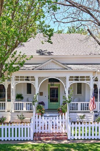 Updated Cottage Style, English Cottage With Front Porch, Quaint Home Exterior, Cottages With Porches, Types Of Cottages, Small Cottage Plans One Story, Exterior Cottage House Colors, Cottage Home Renovation, 1920s Cottage Exterior