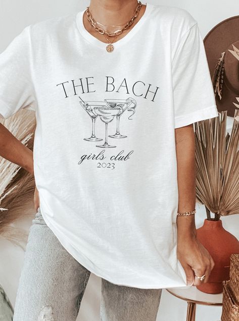 Hens Party Tshirts Ideas, Bach Club Bachelorette Party, Subtle Bachelorette Party Shirts, Bachelorette Party Old Money, Bali Bachelorette Party, Bachelorette Party T-shirts, Los Angeles Bachelorette Party, Country Club Bachelorette Party, Colombia Bachelorette