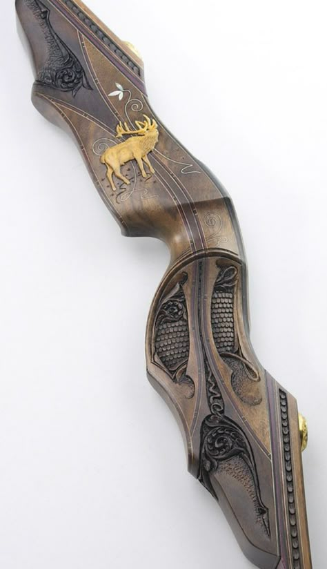 hand carved recurve bow engraved - simply gorgeous... Custom Bows Archery, Wooden Recurve Bow, Archery Recurve, Leather Quiver, Freetime Activities, Golden Deer, Recurve Bows, Long Bow, Archery Bows