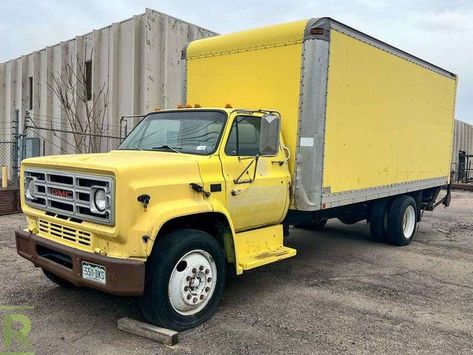 1988 GMC C7000 Box Truck Emissions Tow Away VIN 1GDJ7D1B5JV513459 Mileage Exempt Odometer Reads 136,958 Color Yellow Engine 6.0L V8 Fuel Type Gasoline Transmission Manual Additional Features 18.5’ Box, Waltco Timpte 2200lb Lift Gate, New Battery 03/2023 Noted Issues TOW AWAY - Truck Starts and idles but Needs Carb Rebuilt to DriveDue to Colorado DOR requirements, this unit must be towed off of our lot. We will require a towing service invoice or a picture of the vehicle being towed taken by a Box Truck, Towing Service, Gmc Trucks, Auction Items, Trucks, The Unit