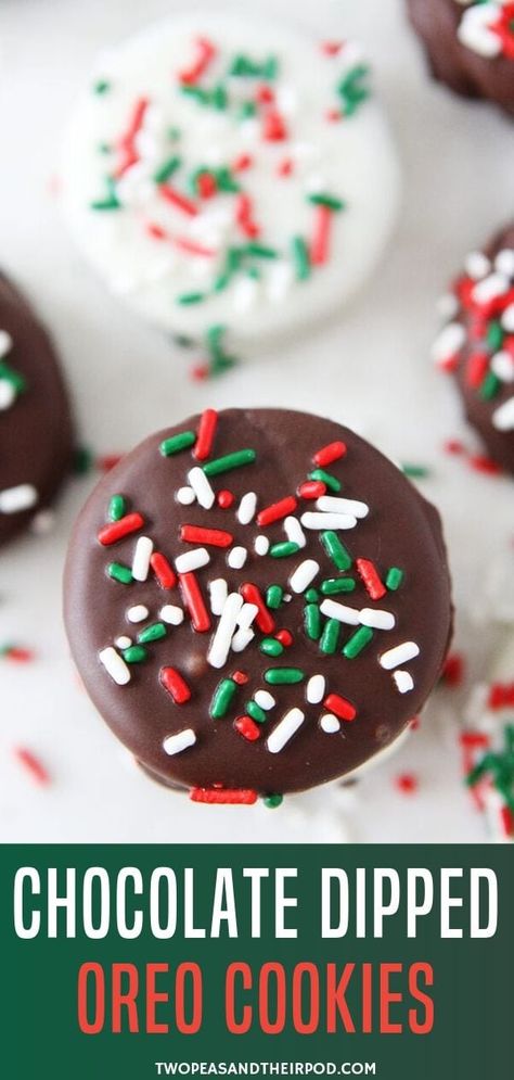 Best Christmas Treats, Oreo Cookie Recipes, Chocolate Dipped Oreo, Oreo Cookies Dipped, Christmas Treats For Gifts, Chocolate Covered Cookies, Chocolate Dipped Cookies, Dessert Cookies, Chocolate Dipped Oreos