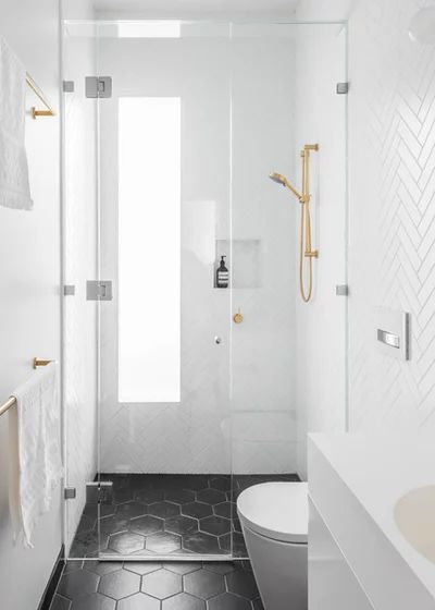 Small Narrow Bathroom, Small Shower Room, Condo Bathroom, Minimalist Bathroom Design, Small Bathroom Layout, Narrow Bathroom, Small Bathroom Makeover, Chic Bathrooms, Bathroom Layout