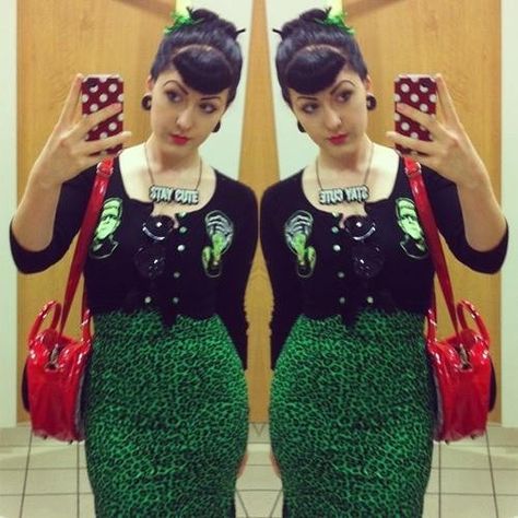 Gothabilly Fashion, Love My Daughter, Psychobilly Fashion, Lover Style, Zombie Clothes, Rockabilly Baby, Soul Tattoo, Modern Pin Up, Old A